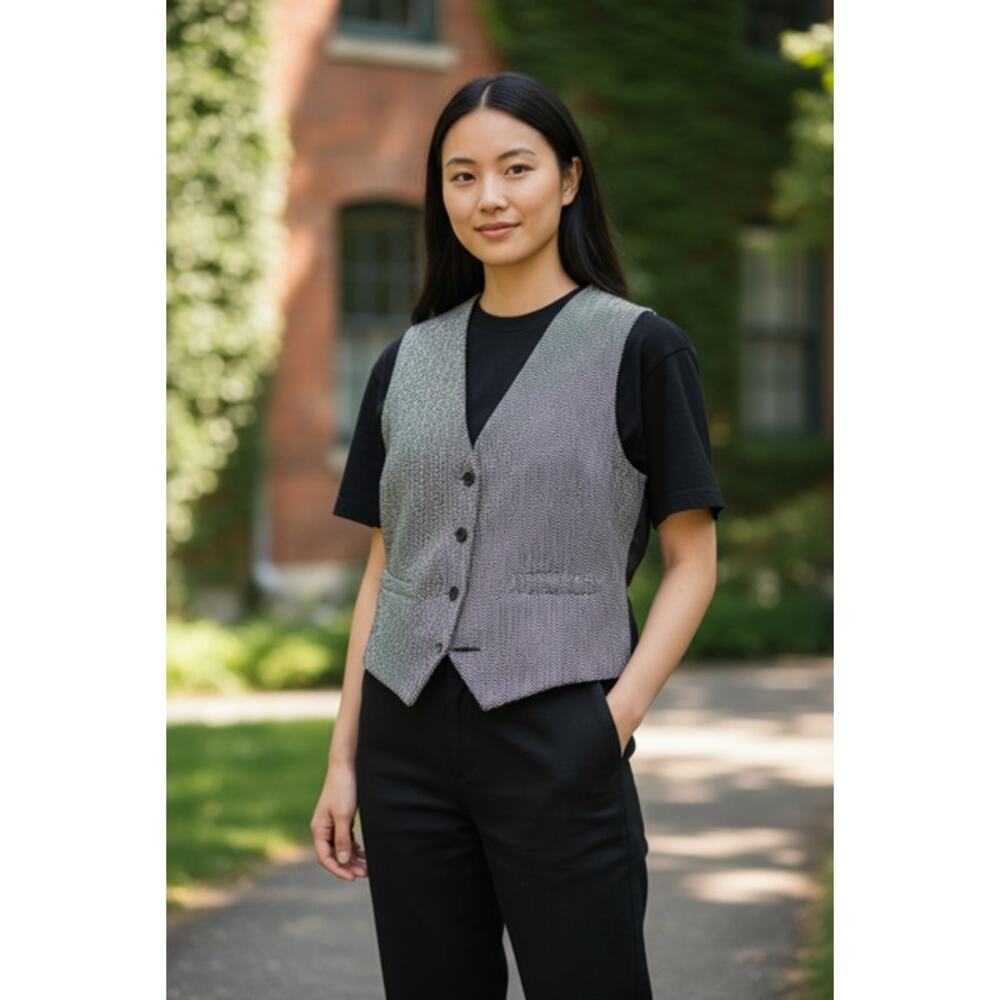 Kasper & Company ASL Women’s Vest Size 14 –Black & White